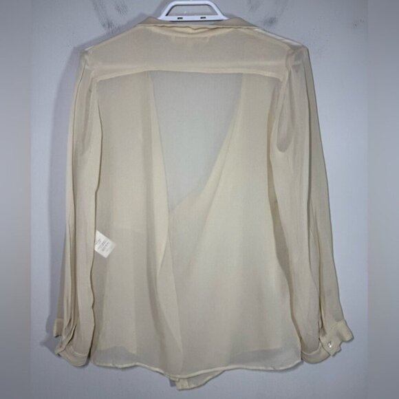Vanessa Bruno 100% pure silk button down blouse size 38 - Picture 5 of 6